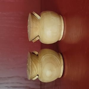 Farmhouse Rustic Wooden Barrel Pot with Handles Salt Pepper Shaker Set